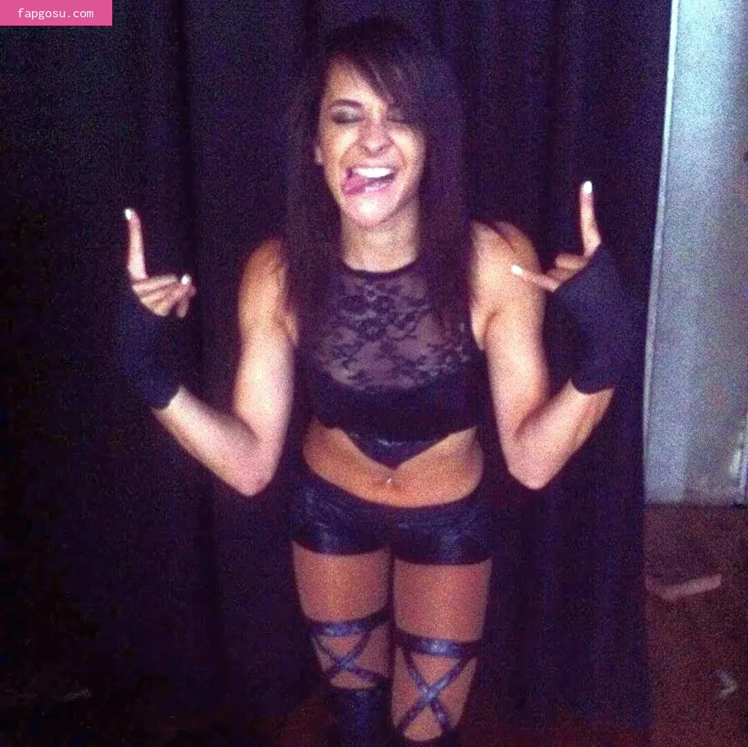 Dakota Kai