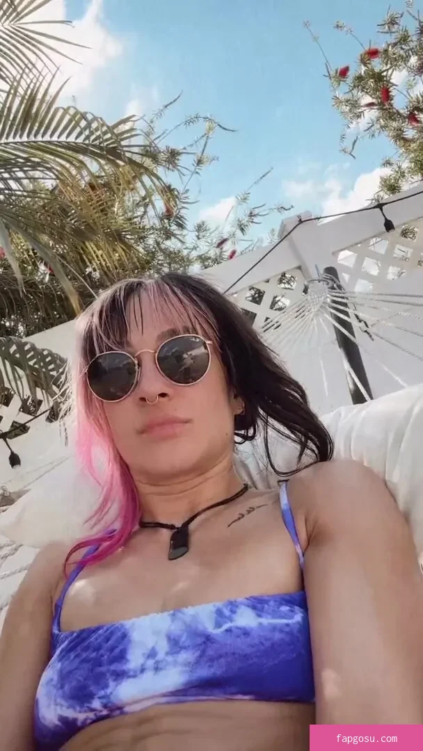 Dakota Kai