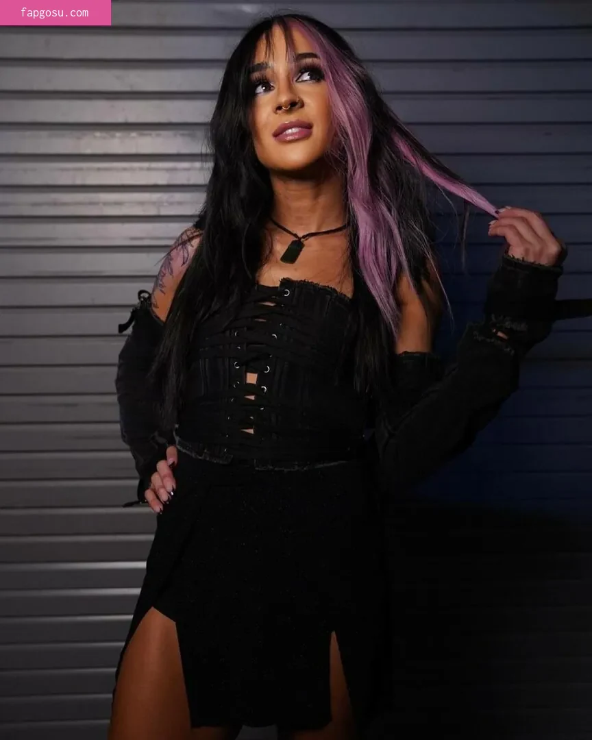 Dakota Kai