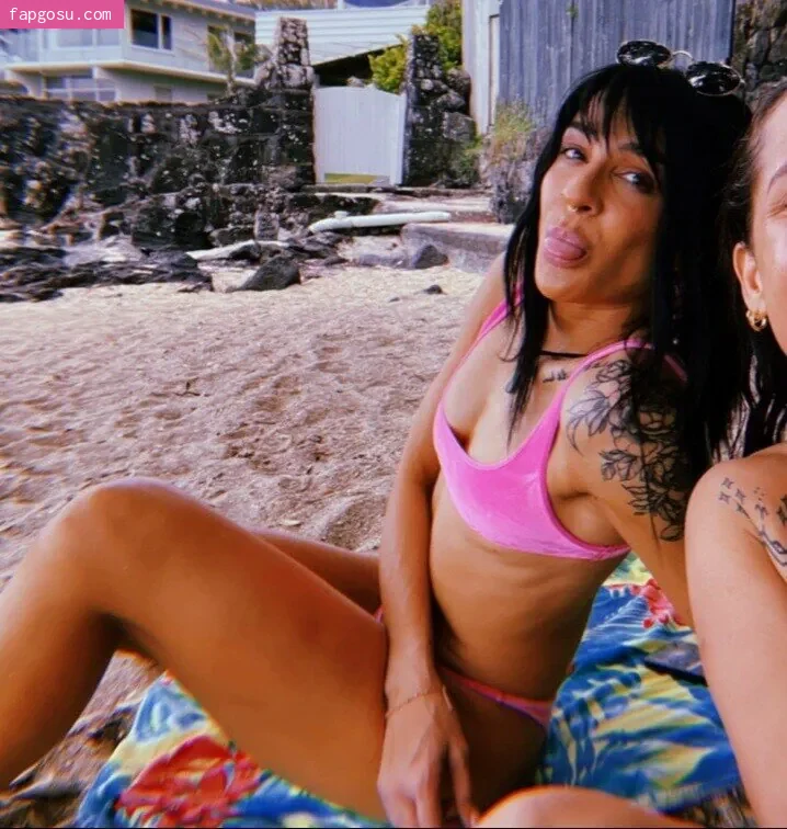 Dakota Kai