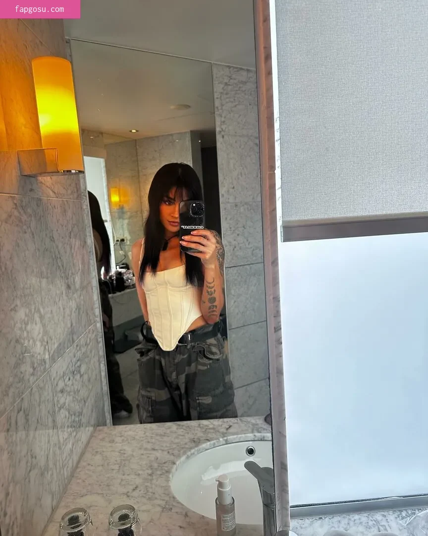 Dakota Kai