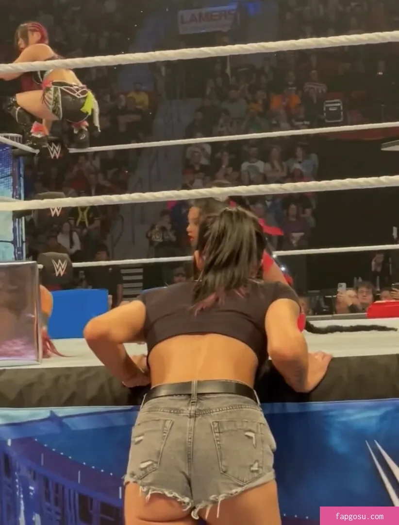 Dakota Kai