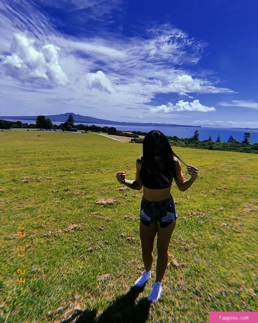 Dakota Kai