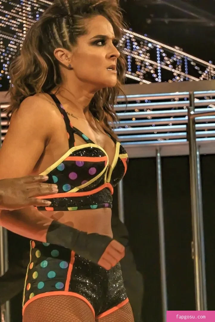 Dakota Kai