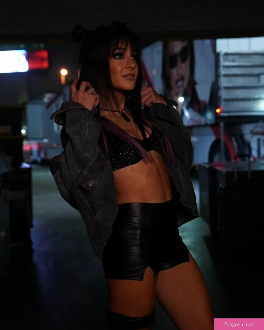 Dakota Kai