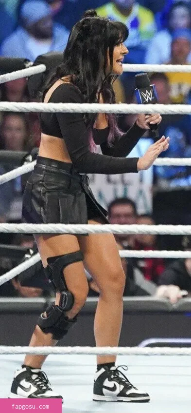Dakota Kai