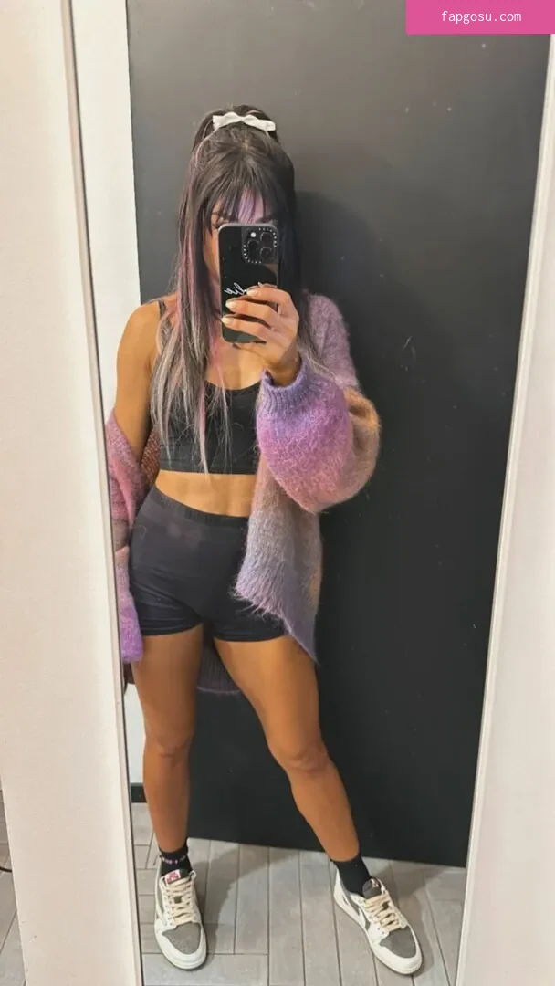 Dakota Kai