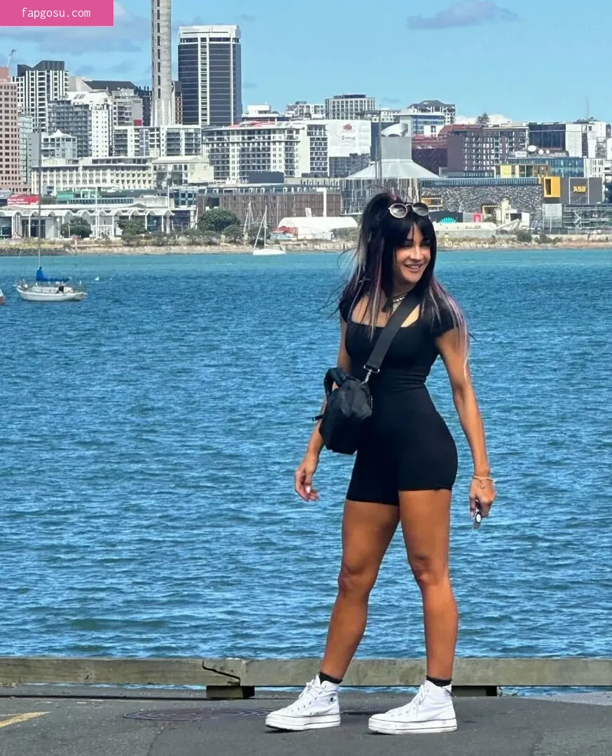 Dakota Kai