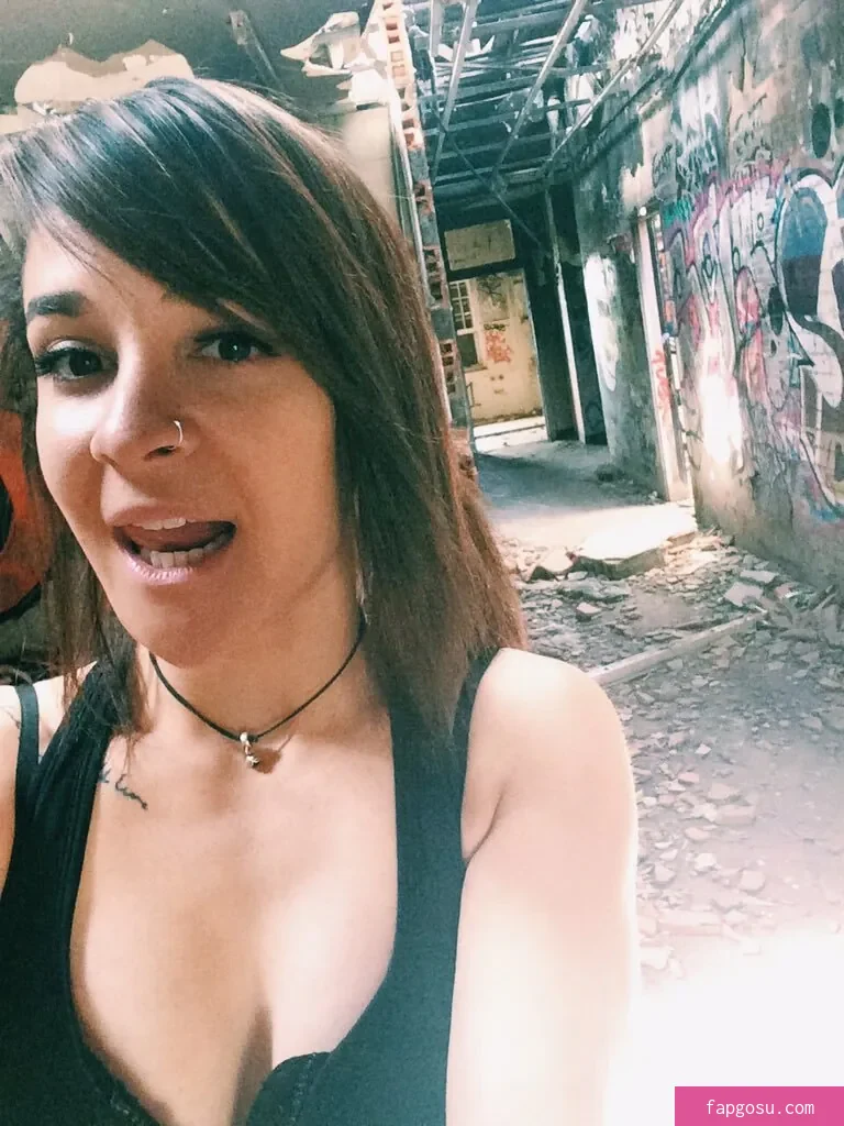 Dakota Kai