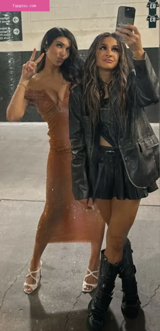 Dakota Kai