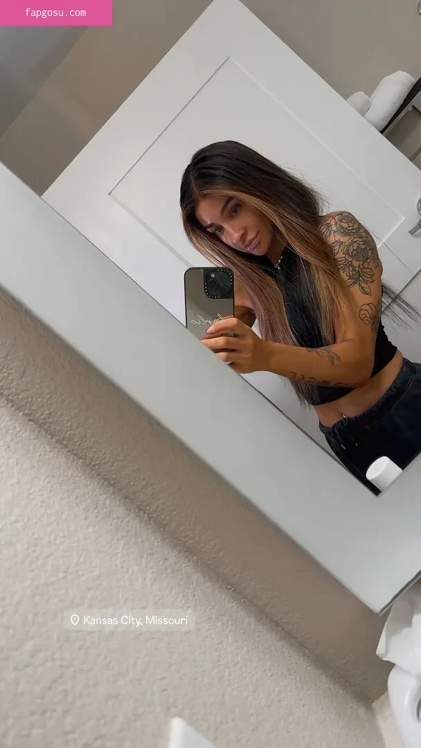 Dakota Kai