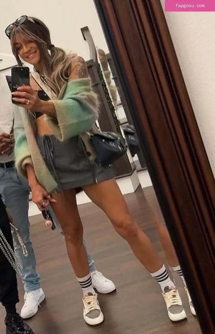 Dakota Kai