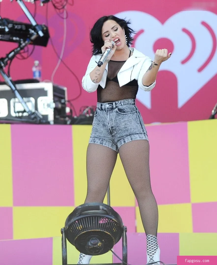 Demi Lovato