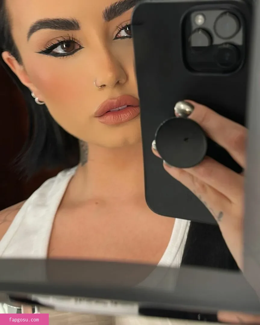 Demi Lovato