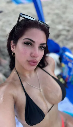 Denisse Linares content