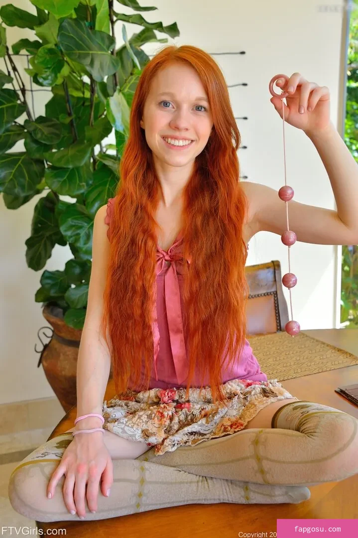 Dolly Little