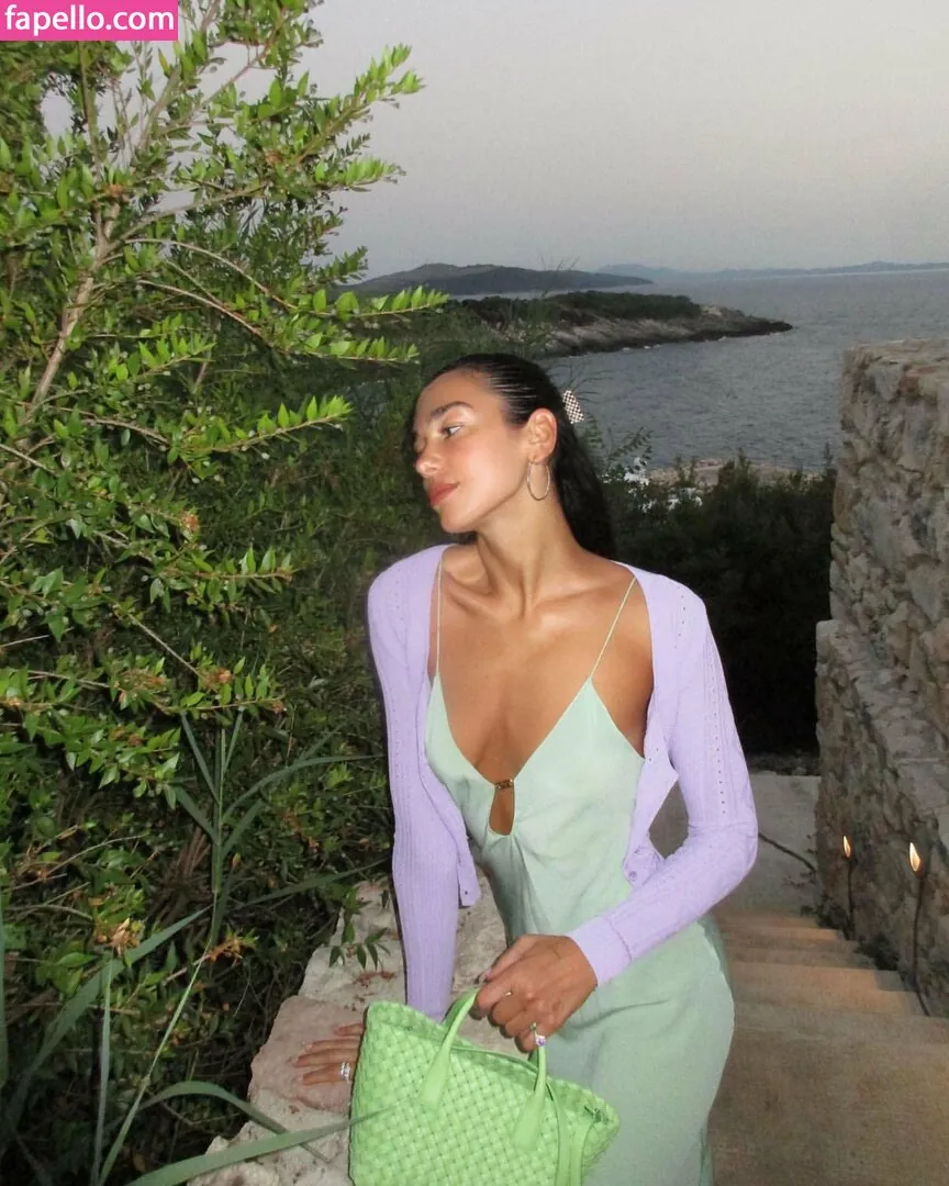 Dua Lipa