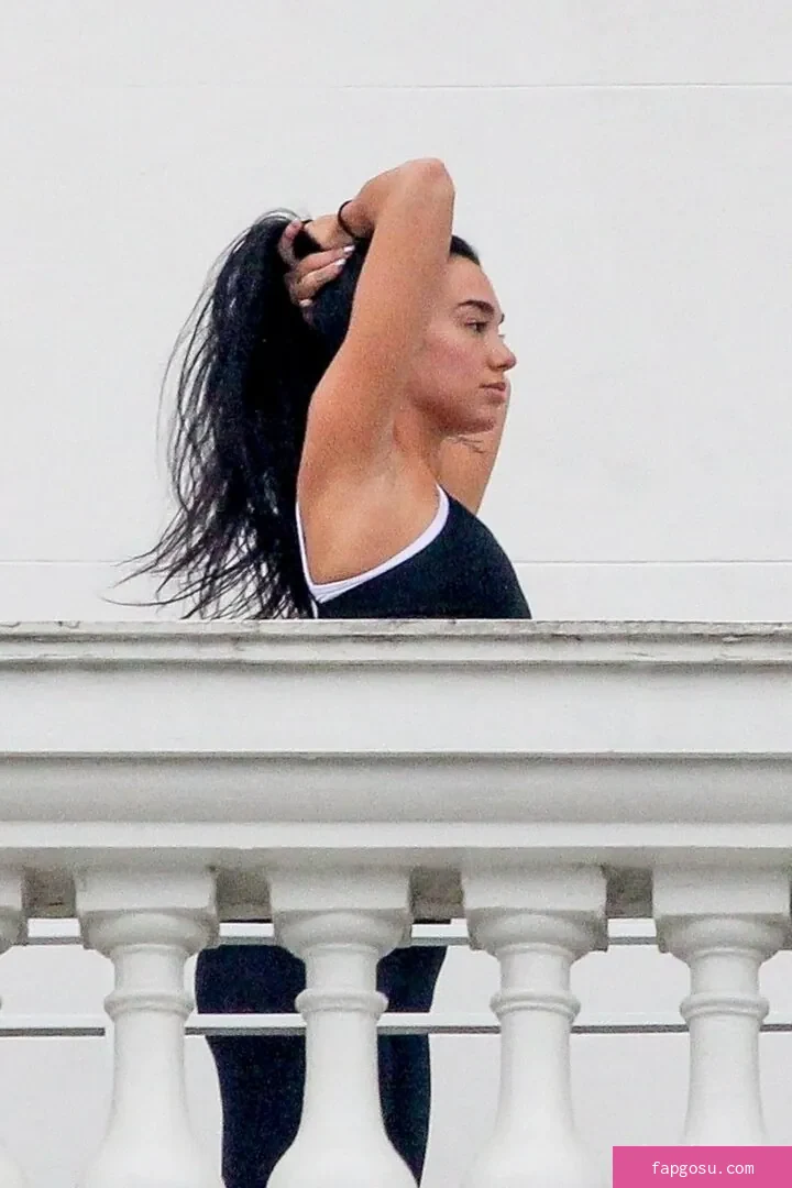 Dua Lipa