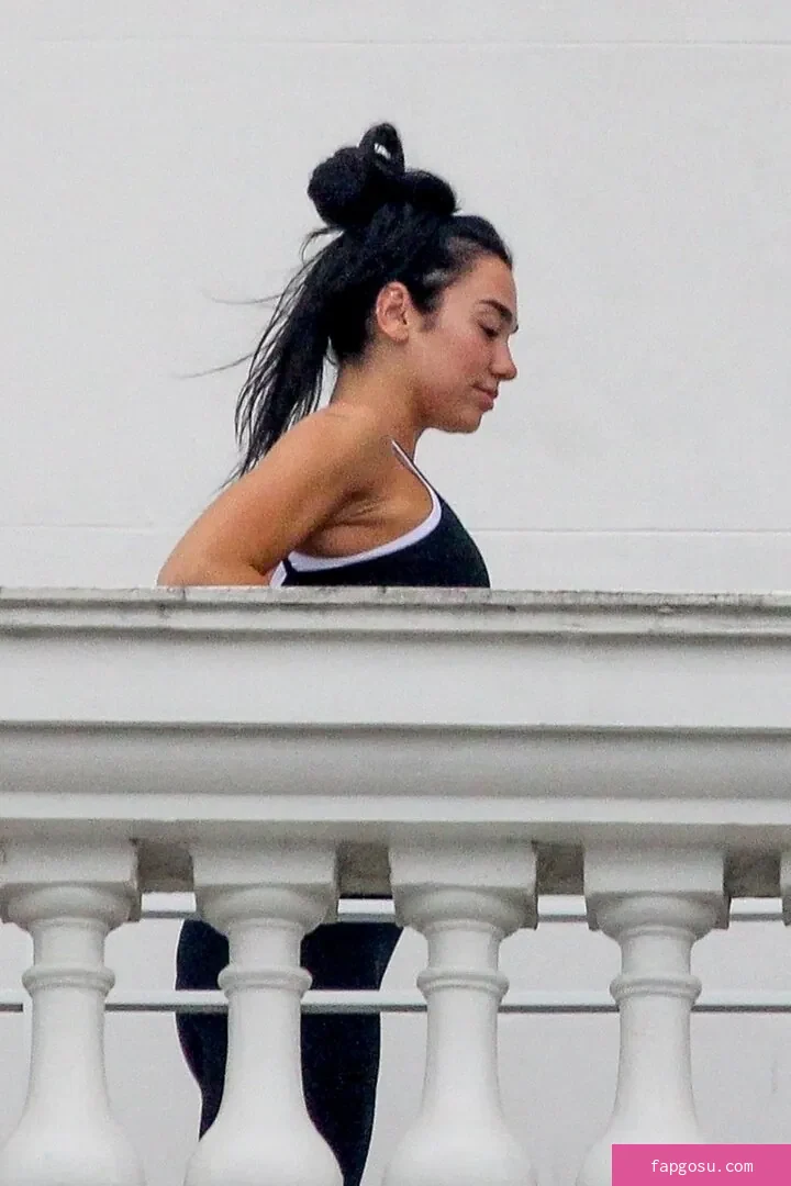 Dua Lipa