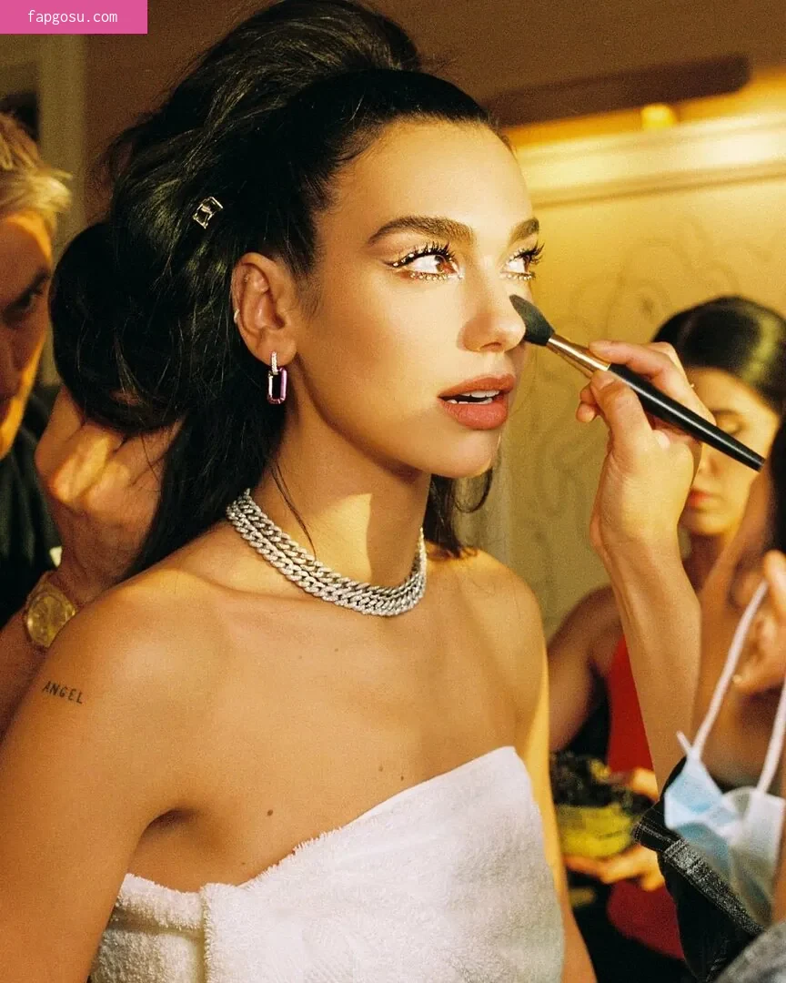 Dua Lipa