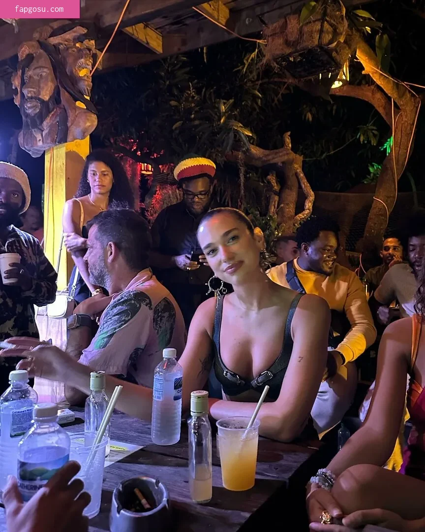 Dua Lipa