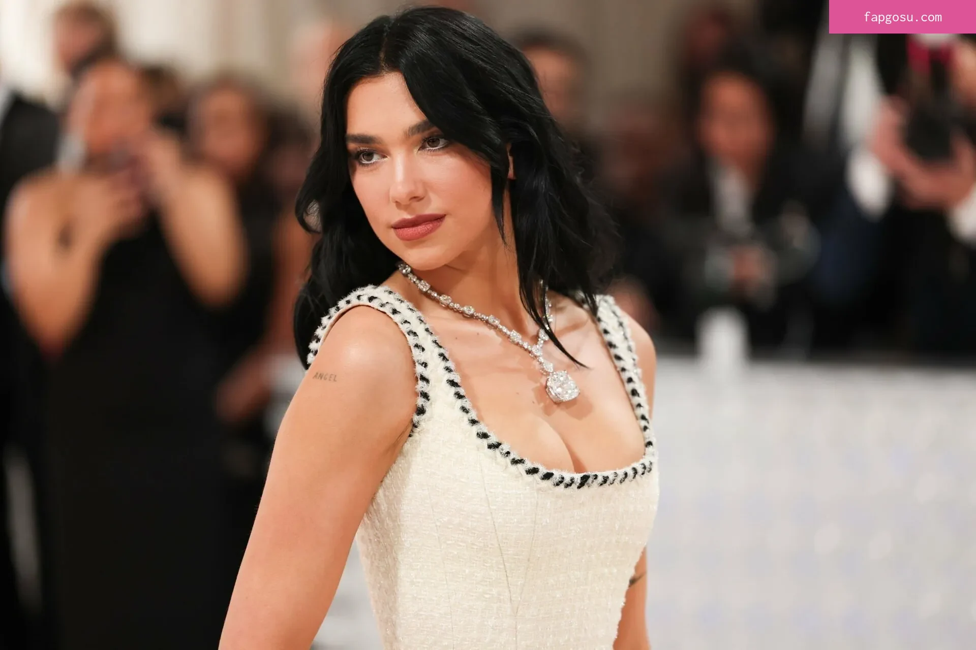 Dua Lipa
