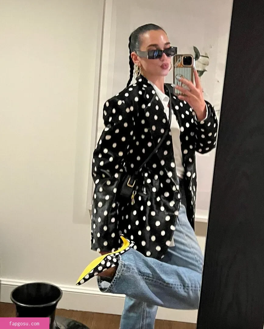 Dua Lipa