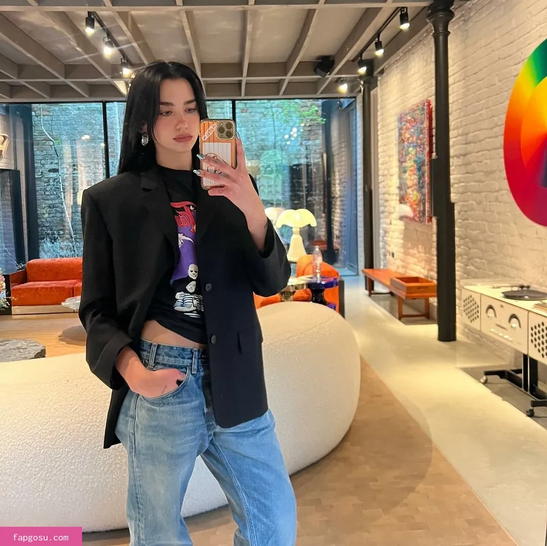 Dua Lipa