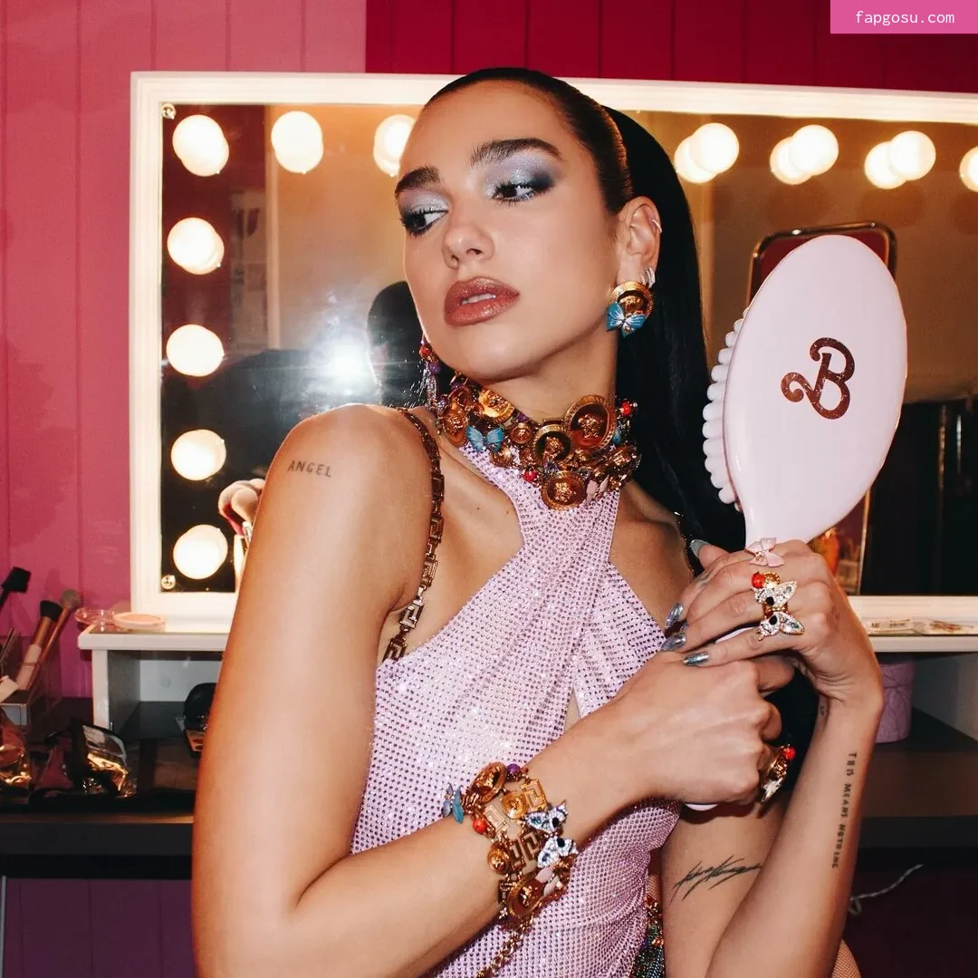 Dua Lipa