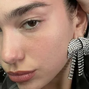 Dua Lipa