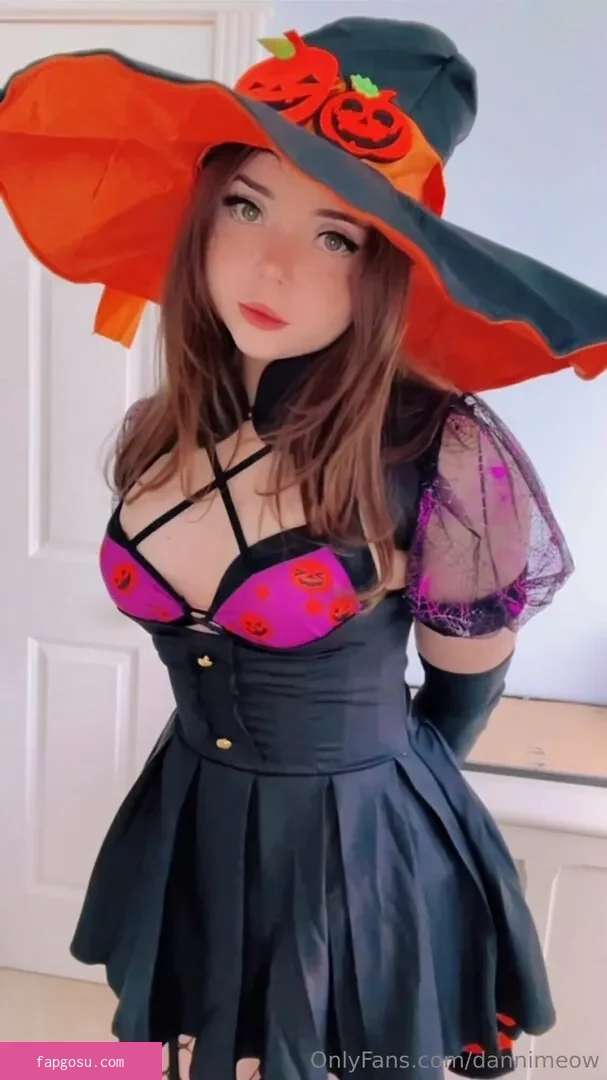 Danni Meow