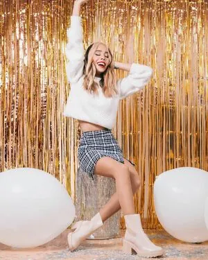 Danna Paola