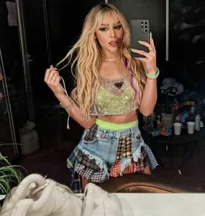Danna Paola