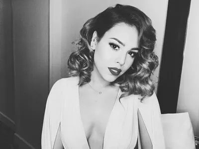 Danna Paola
