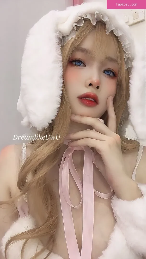 DreamlikeUwU