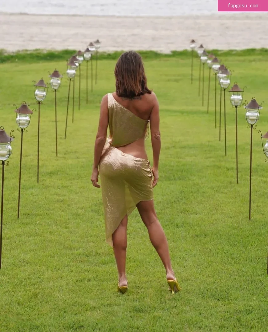 Deborah Secco