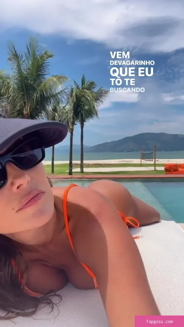 Deborah Secco