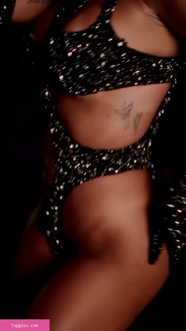 Deborah Secco