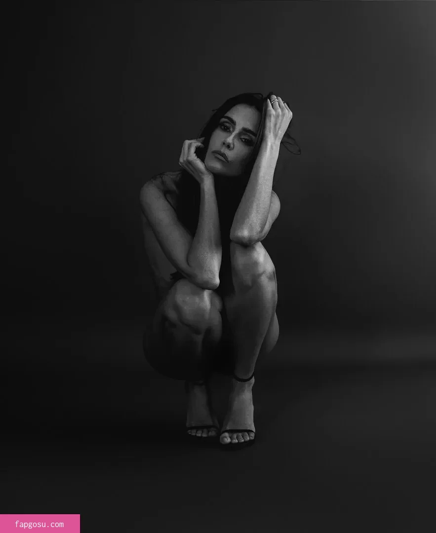 Deborah Secco