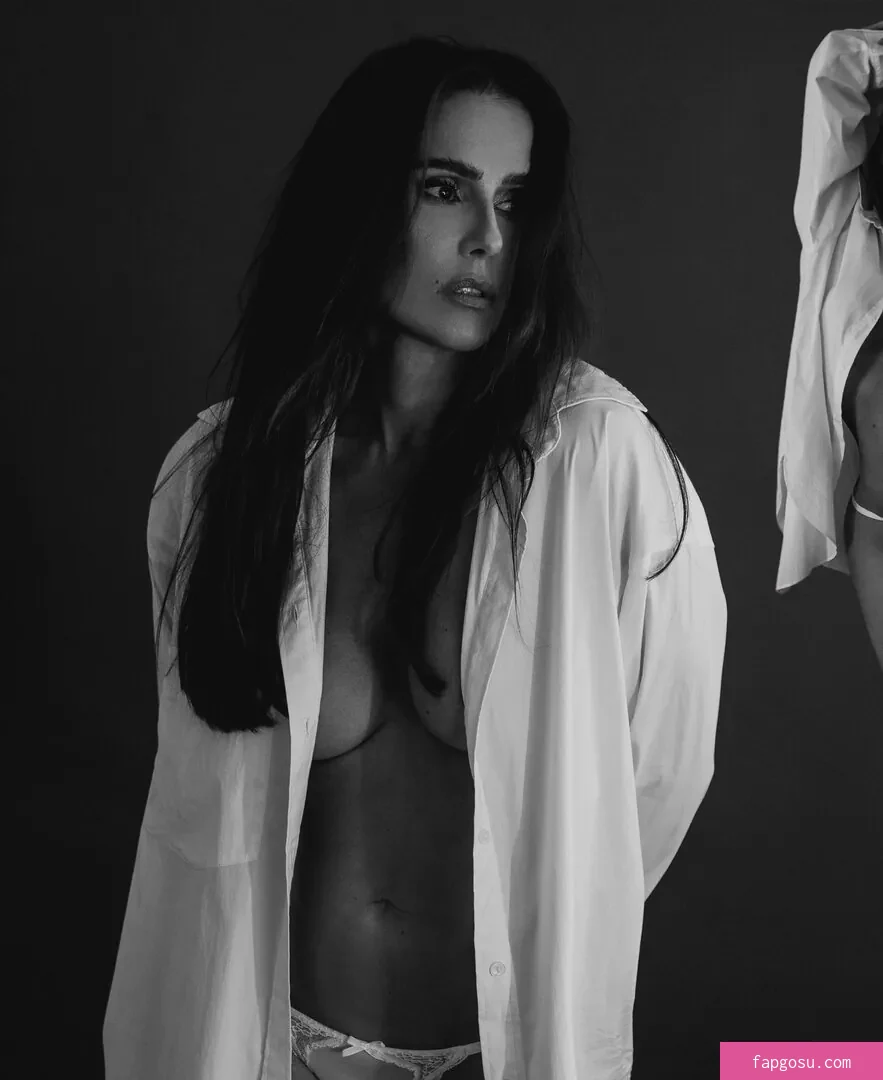 Deborah Secco