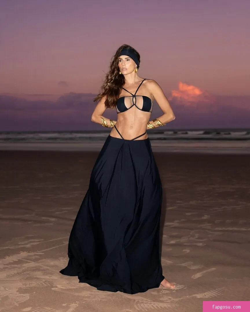 Deborah Secco