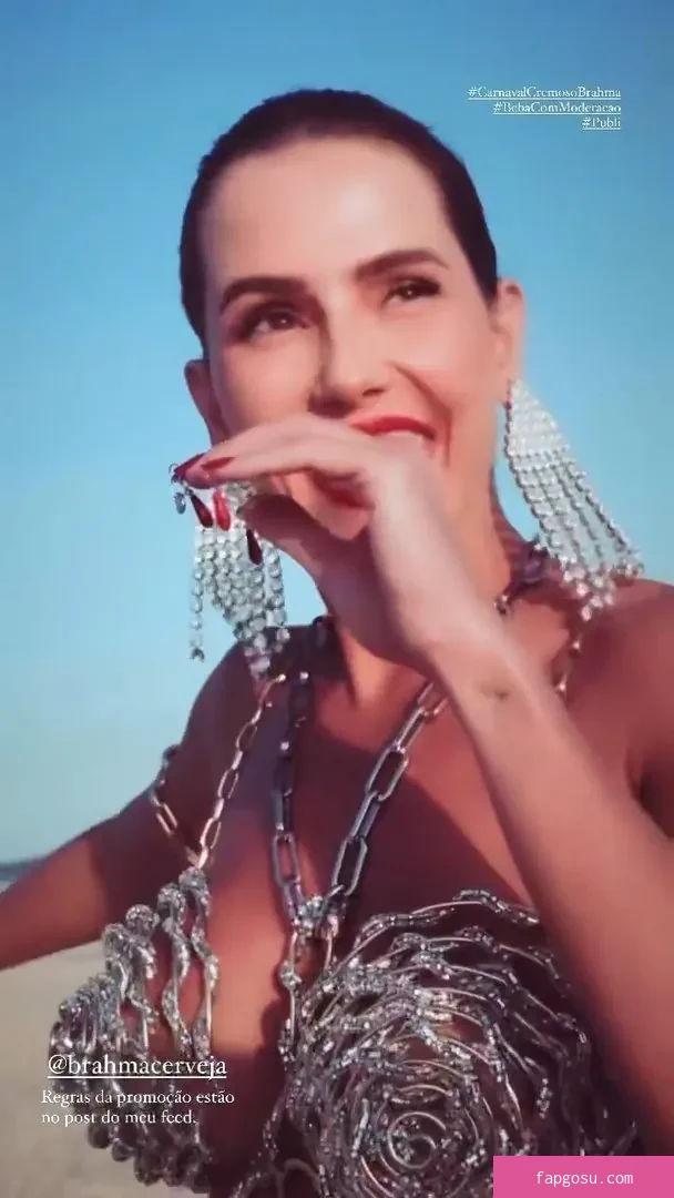 Deborah Secco