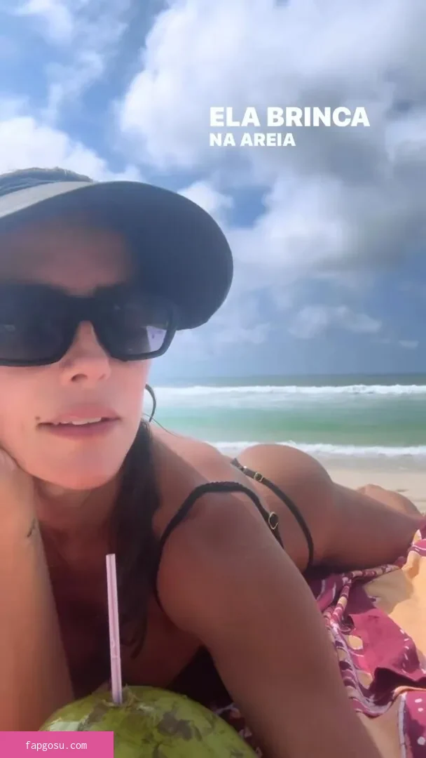 Deborah Secco