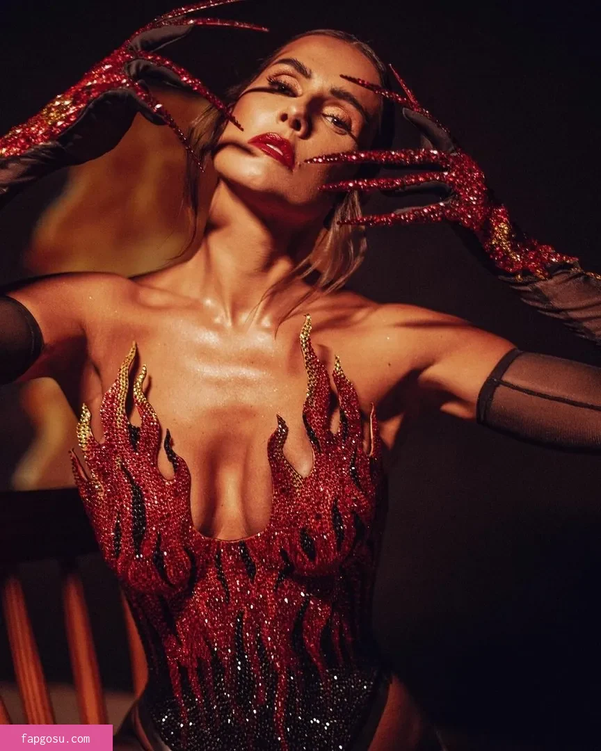 Deborah Secco