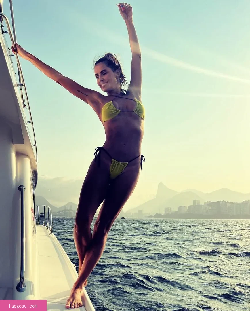 Deborah Secco
