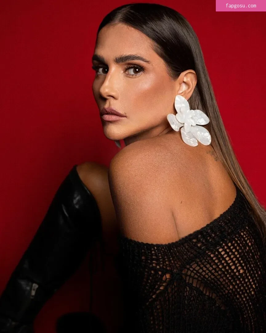 Deborah Secco