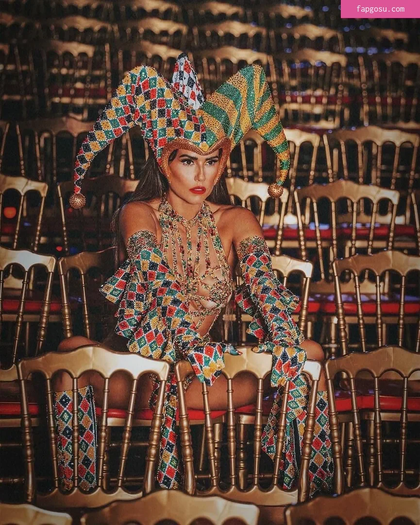 Deborah Secco