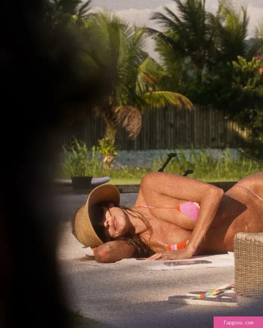 Deborah Secco