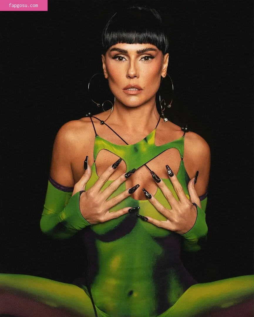 Deborah Secco
