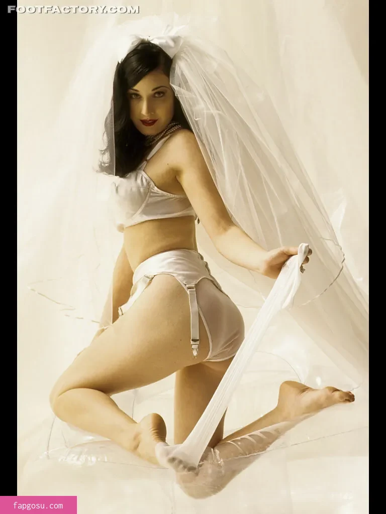 Dita Von Teese